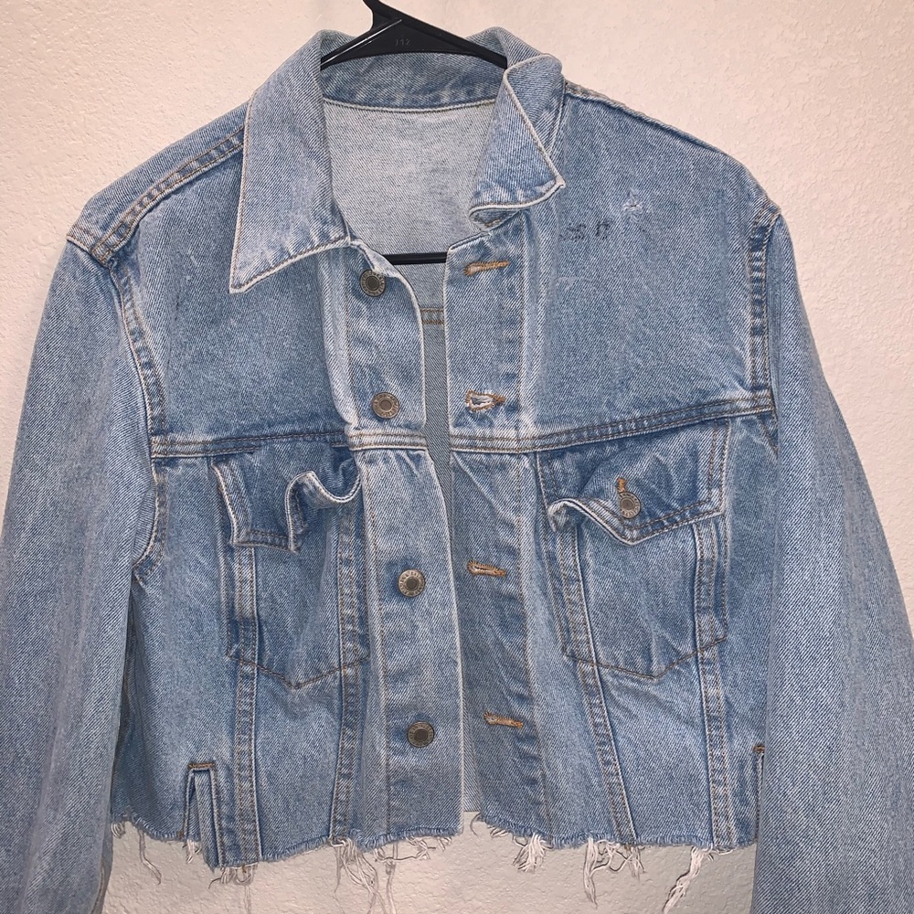 BRANDY MELVILLE CROPPED JEAN JACKET
